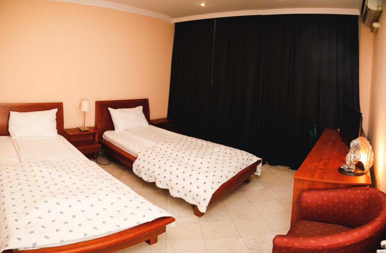 Hotel Bojatours Podgoriçe Dış mekan fotoğraf